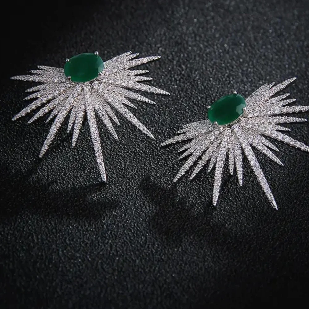 18k 3ct Starburst Earrings - Picture 7 of 13